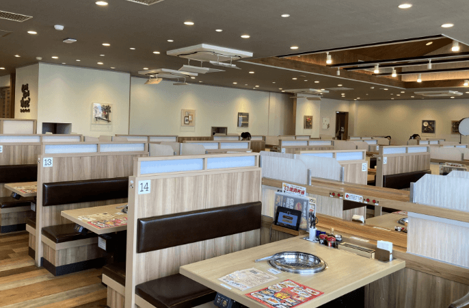 横浜天王町店 店内